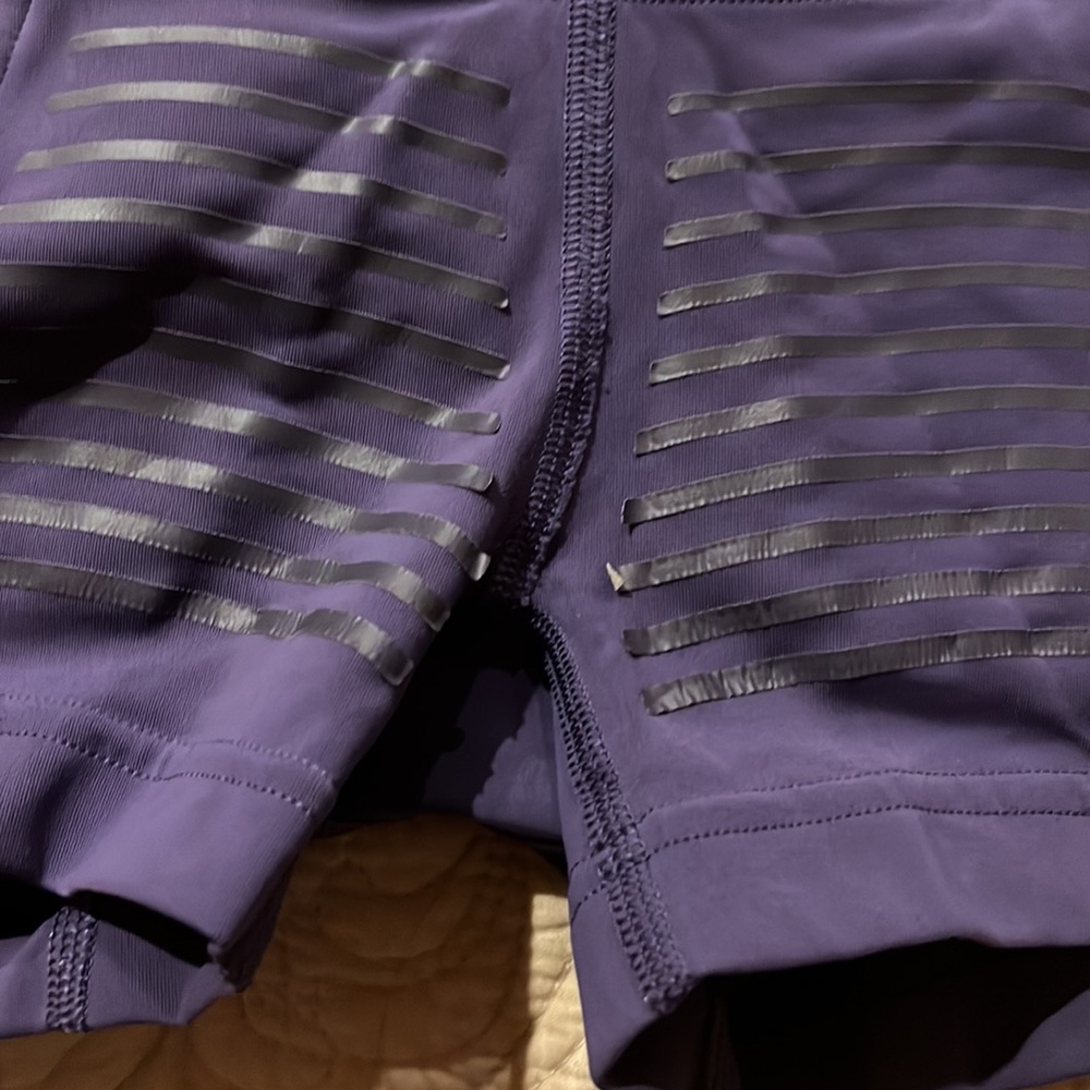lululemon size 0 purple shorts